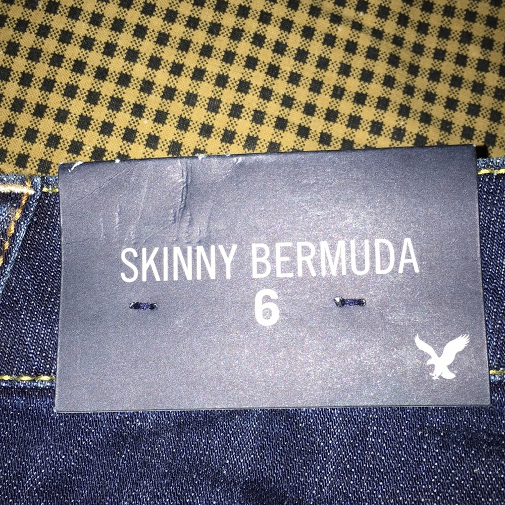 American Eagle skinny Bermuda shorts blue jeans